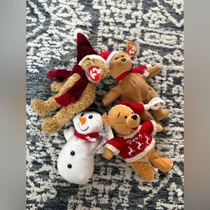 Ty Holiday Plush Set